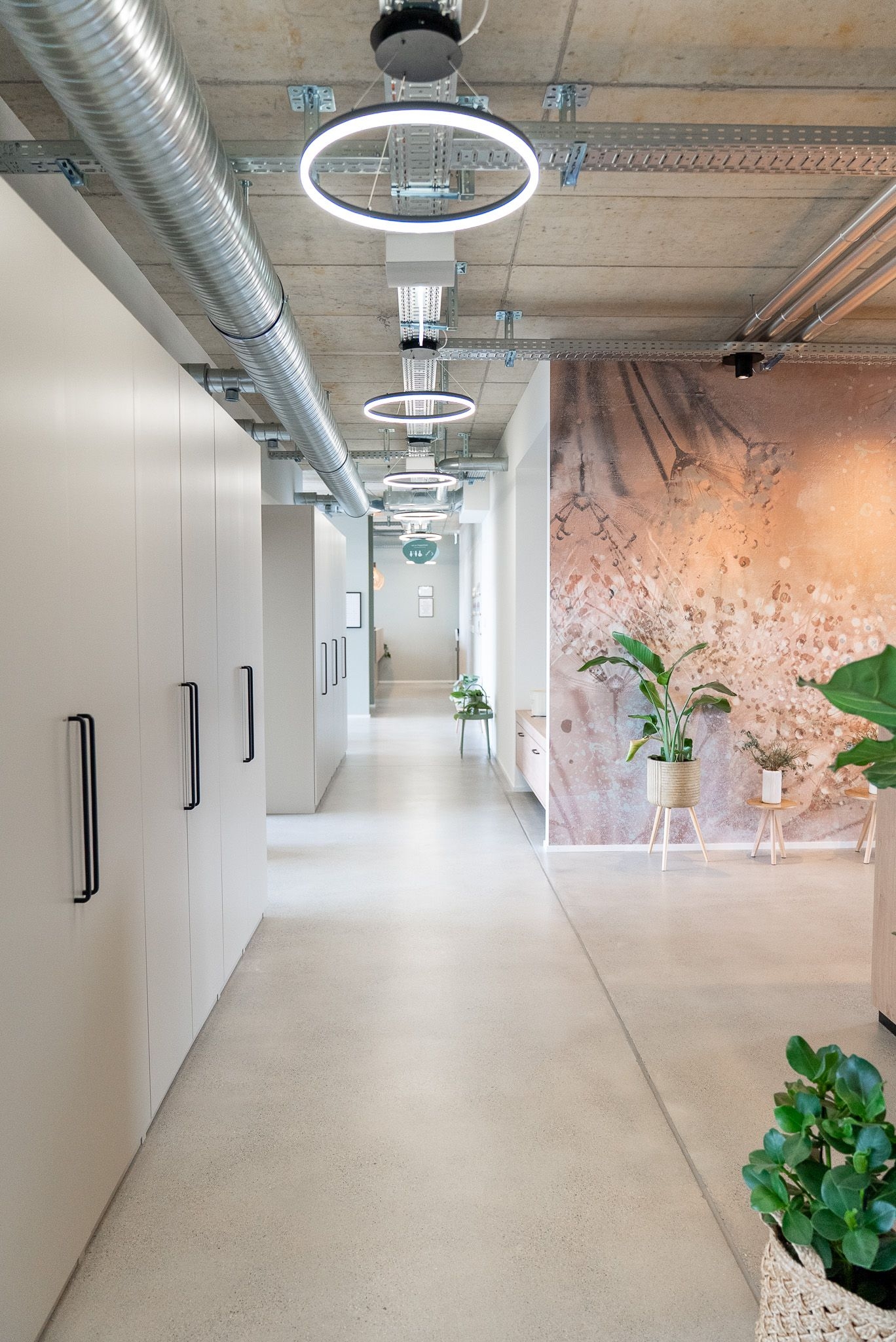 Alternative Text missing